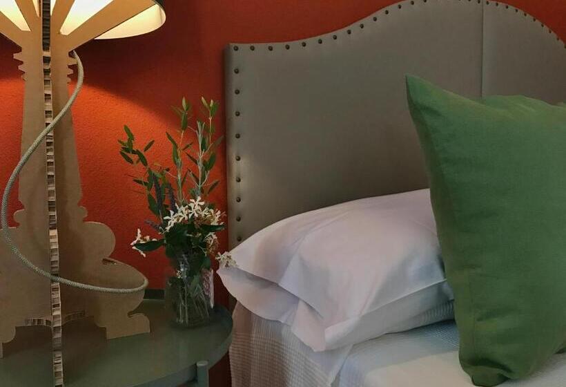 חדר סופריור עם מיטת קינג, Macchiabuia