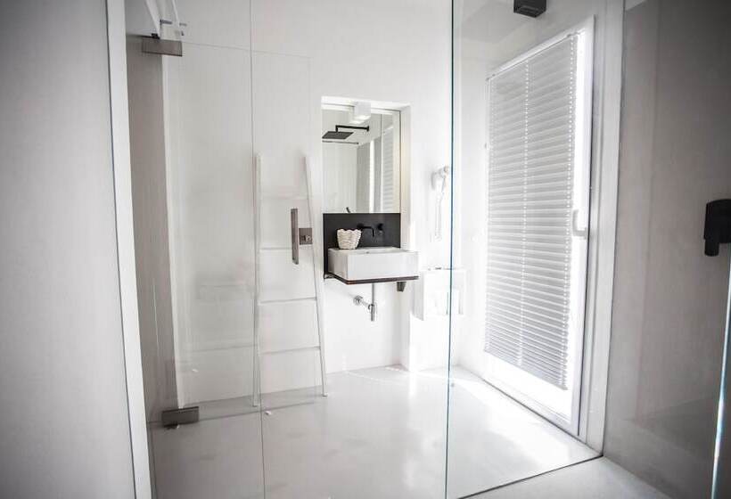 スタンダードルーム, Settegrana