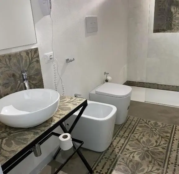سوییت لوکس, Settegrana