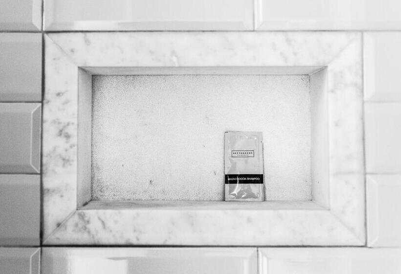 バルコニー付スタンダード4ベッドルーム, Settegrana