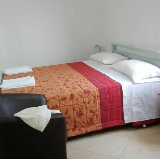 Номер Стандарт, Maremonti