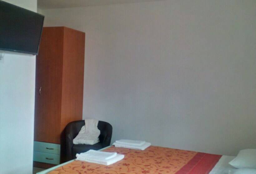 Номер Стандарт, Maremonti