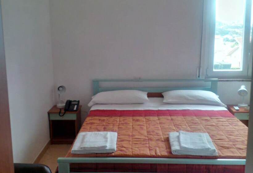 Номер Стандарт, Maremonti