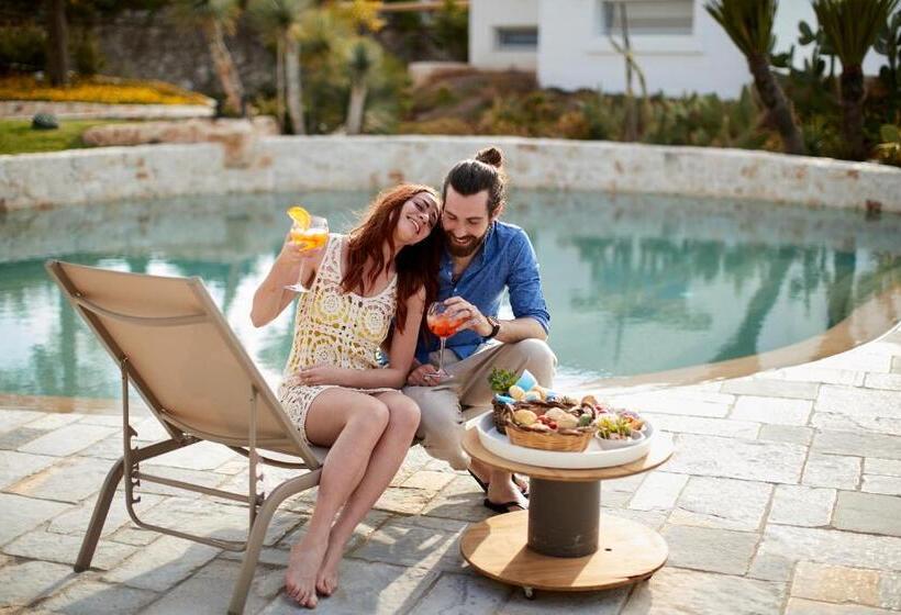 נוף לבריכה, Echi Di Puglia