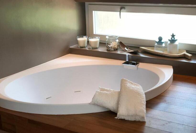 סוויטה דלוקס, Echi Di Puglia