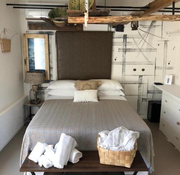 디럭스 스위트, Echi Di Puglia