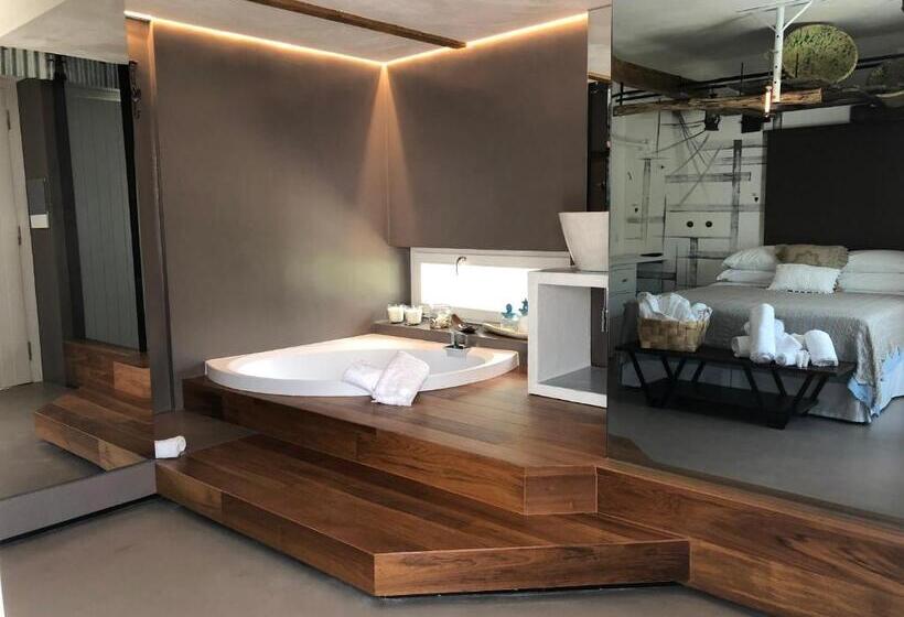 סוויטה דלוקס, Echi Di Puglia