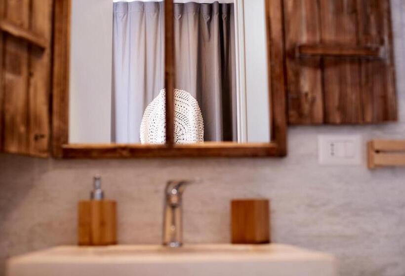 חדר דלוקס פנימי, Echi Di Puglia