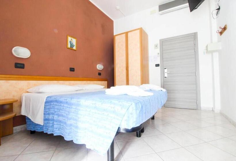 اتاق استاندارد چهار تخته, Abbondanza