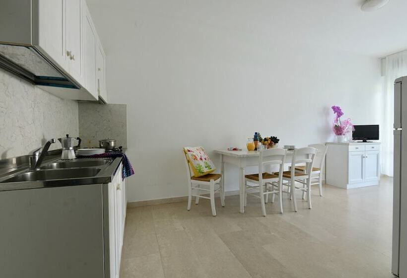 １階の１ベッドルームアパートメント, Isaresidence Holiday Resort