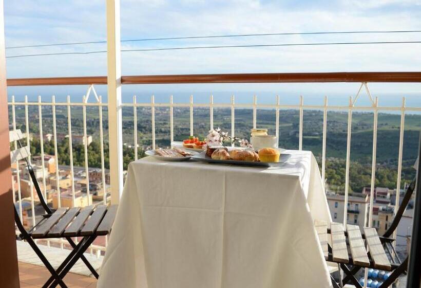 Triple Room Sea View, B&b Miravalle Agrigento