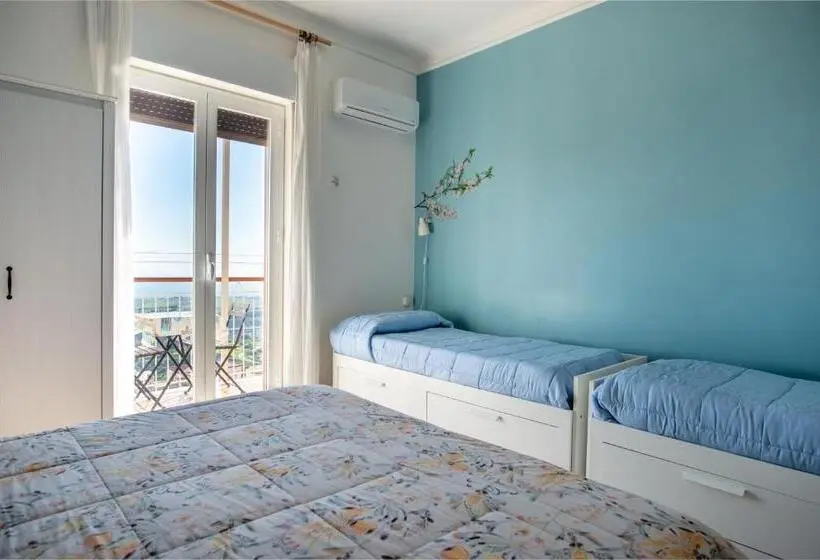 اتاق استاندارد چهار تخته با چشم‌انداز دریا, B&b Miravalle Agrigento