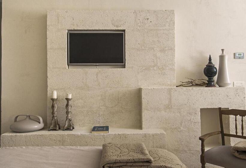 جناح جونيور, Masseria San Francesco