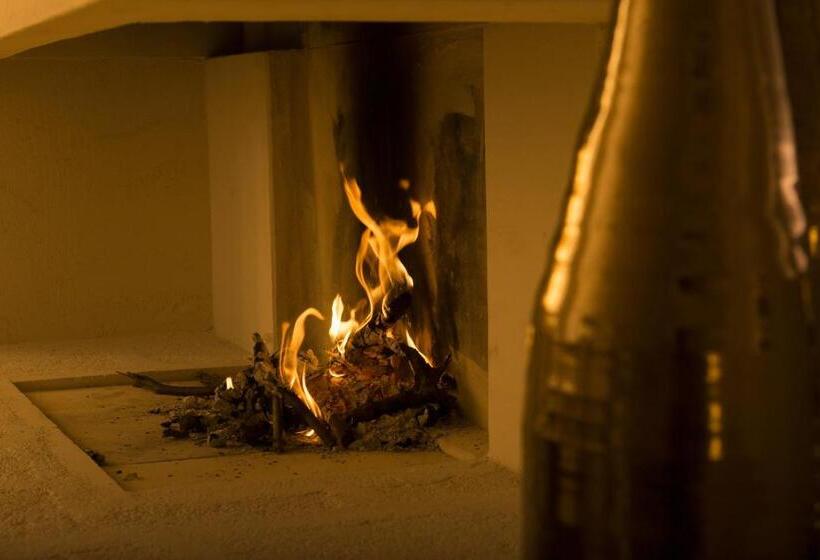سوئیت جونیور با ماساژ آبی, Masseria San Francesco