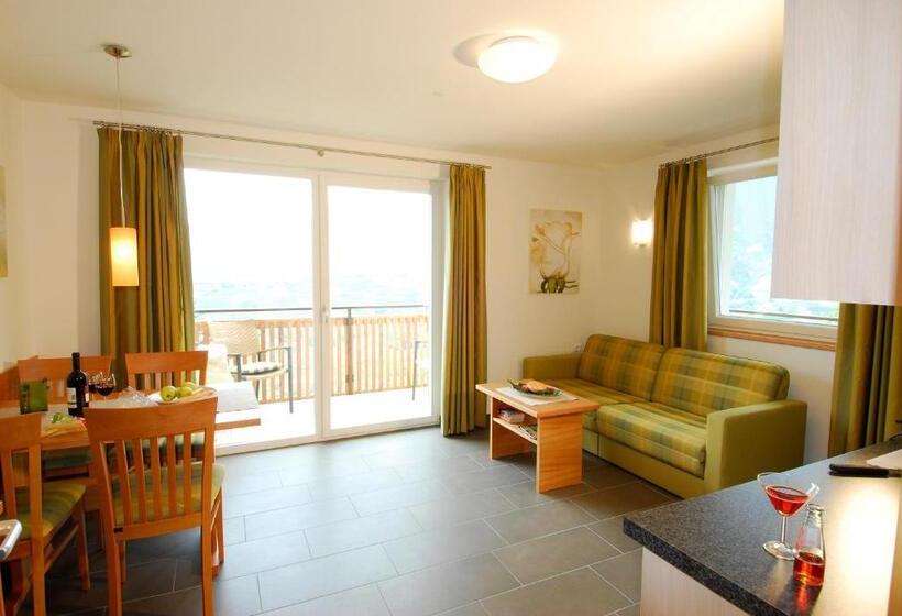 Апартаменты 1 Спальня с Балконом, Appartements Schmied Hans