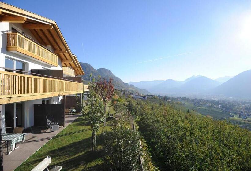 شقة غرفتين نوم مزودة بحديقة, Appartements Schmied Hans