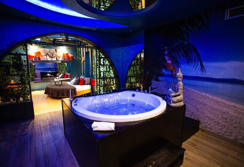 Люкс, Silk Motel