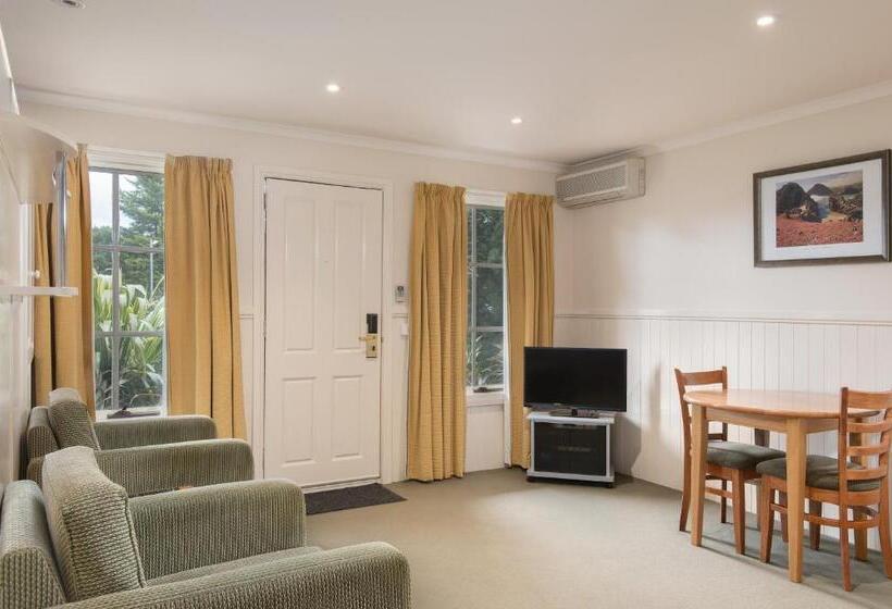 شقة غرفة واحدة, Country Club Villas