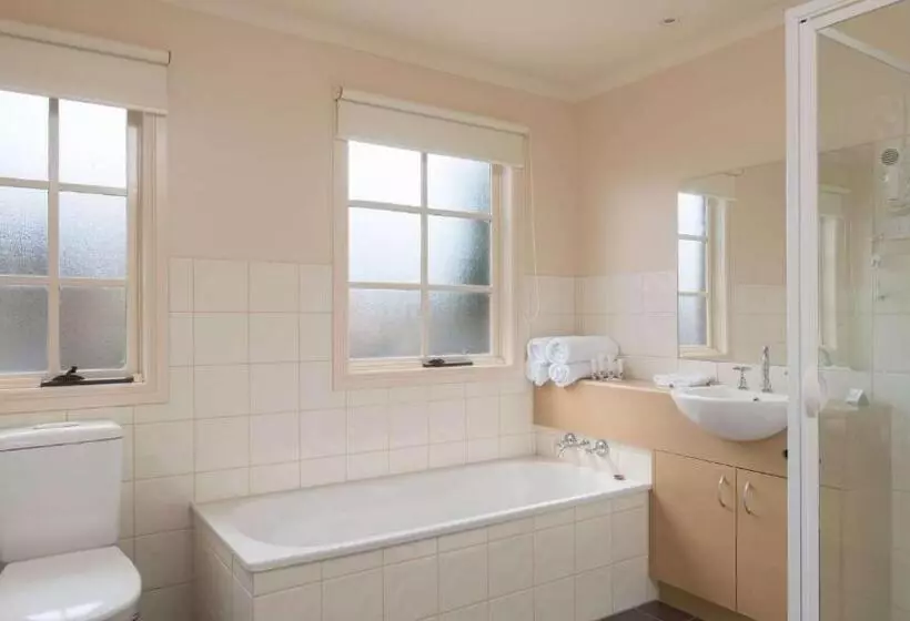 ویلای 2 خوابه, Country Club Villas