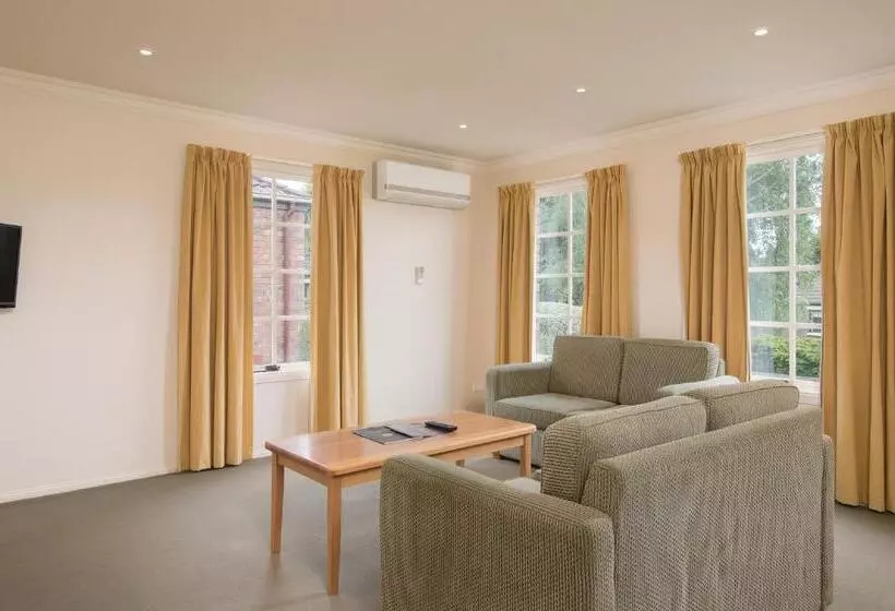 ویلای 2 خوابه, Country Club Villas