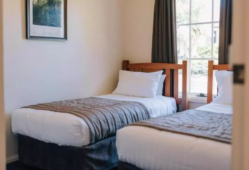 ویلای 3 خوابه, Country Club Villas