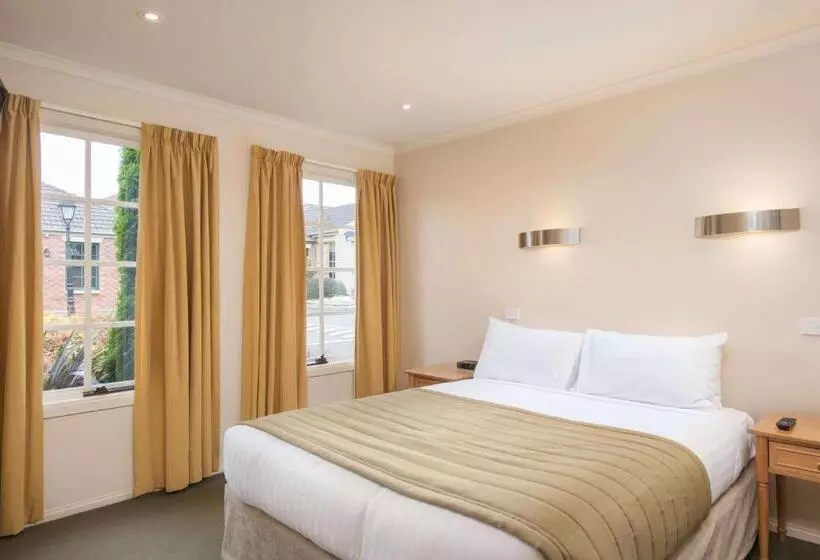 ویلای 3 خوابه, Country Club Villas