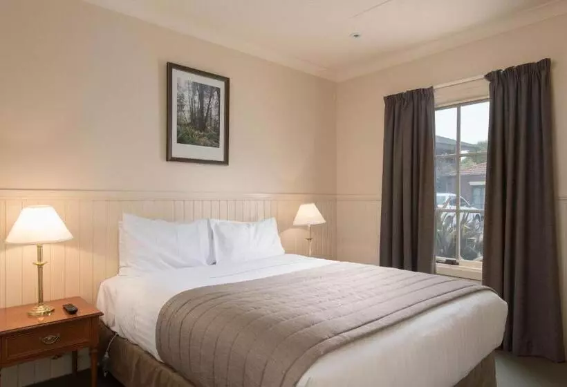ویلای 1 خوابه با باغ, Country Club Villas