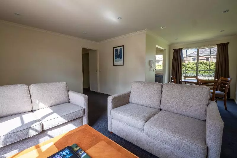 ویلای 3 خوابه, Country Club Villas