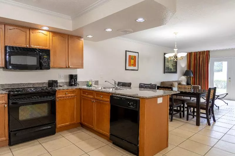ویلای 2 خوابه, Country Club Villas