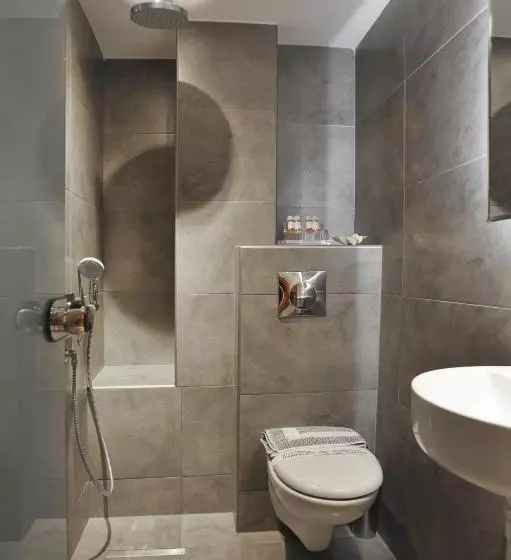 Chambre Standard, Fedriades Delphi