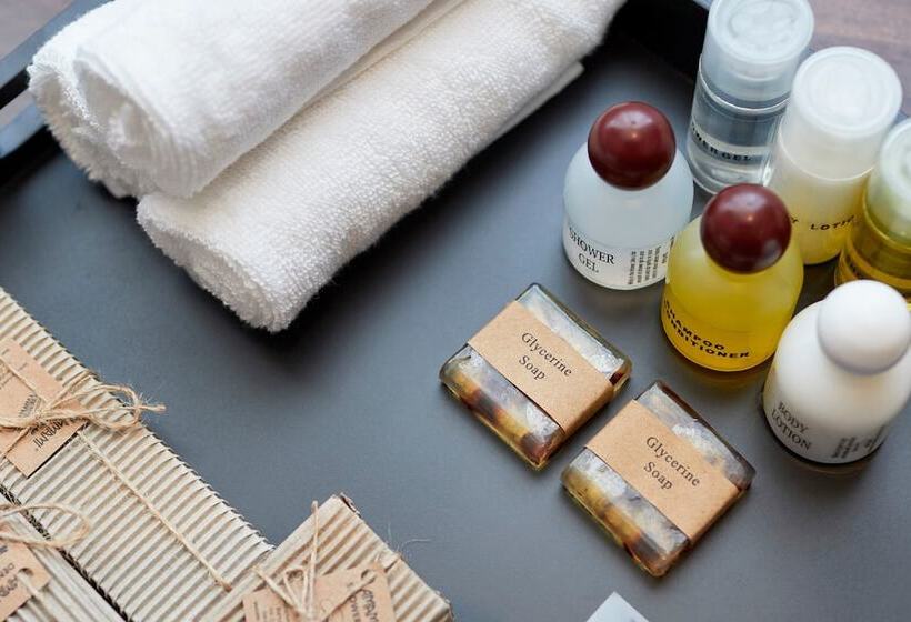 수피리어 룸, Galway Heights