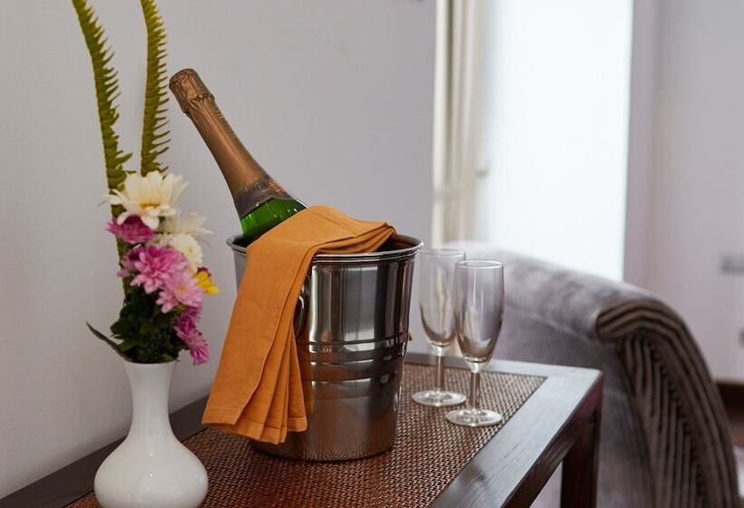 프레지덴셜 스위트, Galway Heights