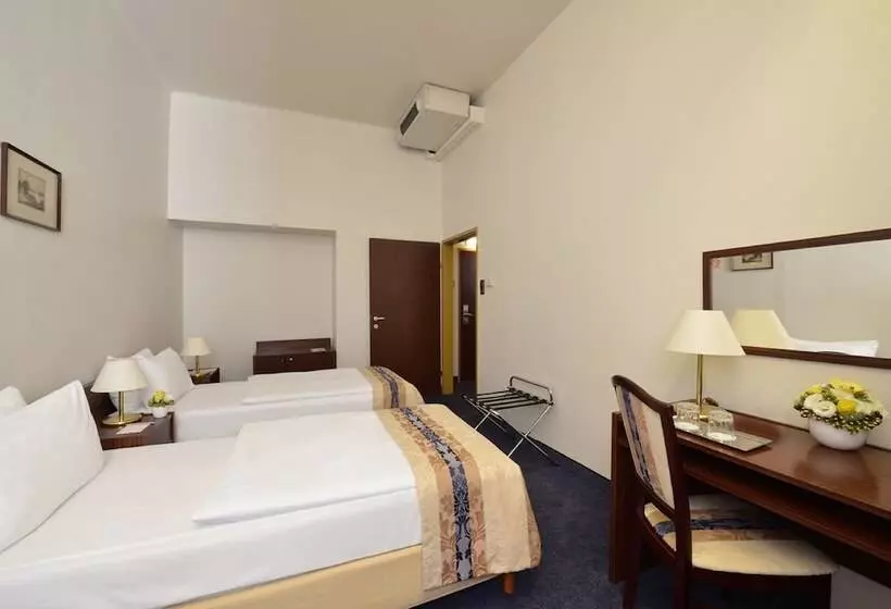 اتاق استاندارد, Danubius Hotel Hungaria City Center