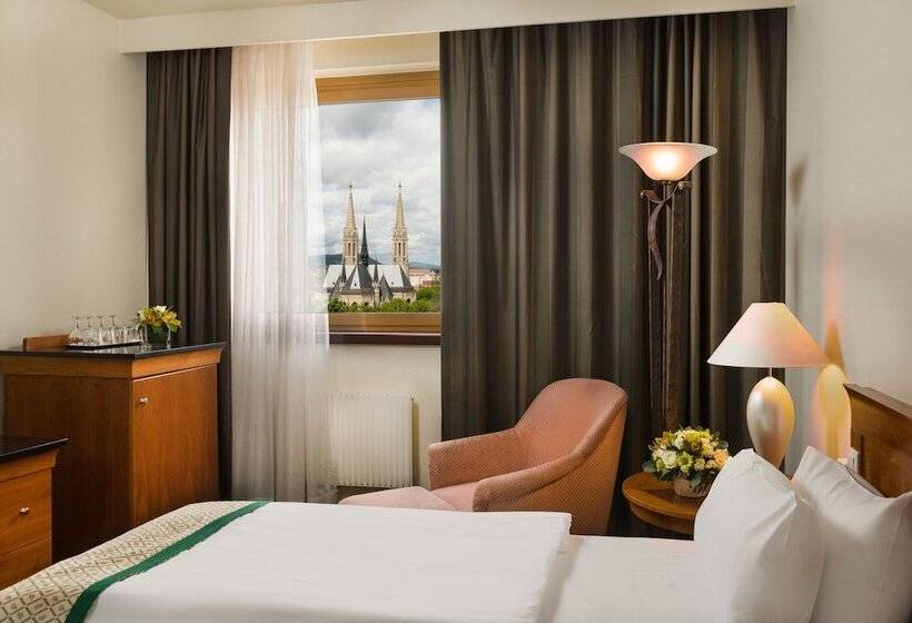 اتاق سوپریور, Danubius Hotel Hungaria City Center