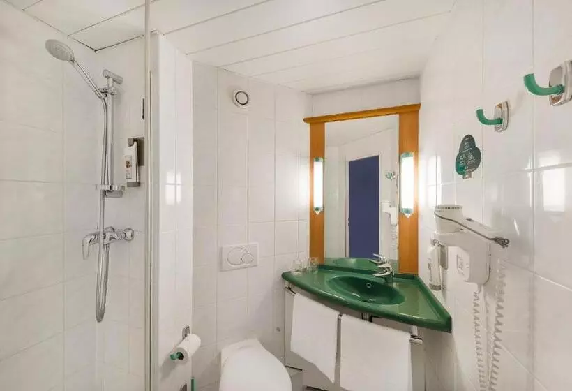 اتاق استاندارد, Ibis Praha Mala Strana