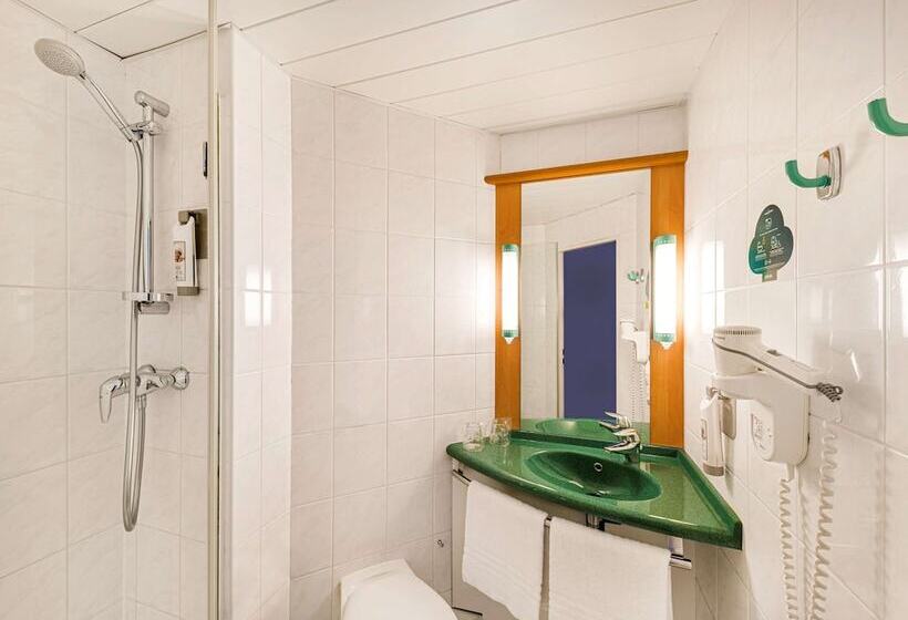 اتاق استاندارد, Ibis Praha Mala Strana
