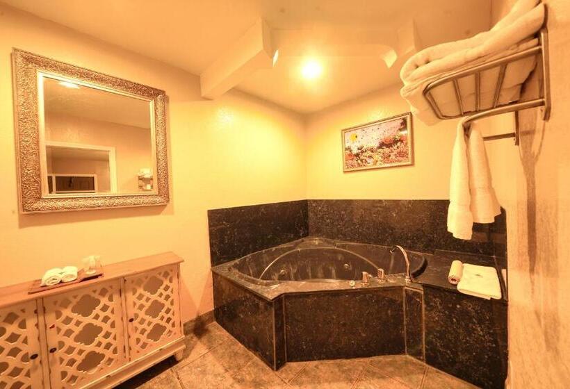 キングサイズベッドのスタンダードルーム, Sandals Inn