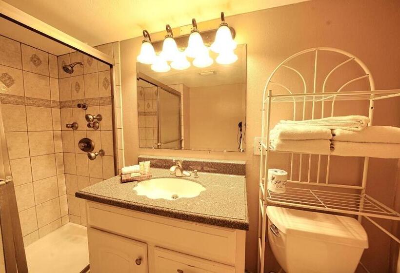 ファミリールーム, Sandals Inn