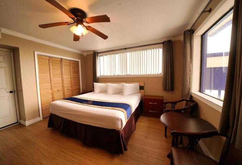 ファミリールーム, Sandals Inn