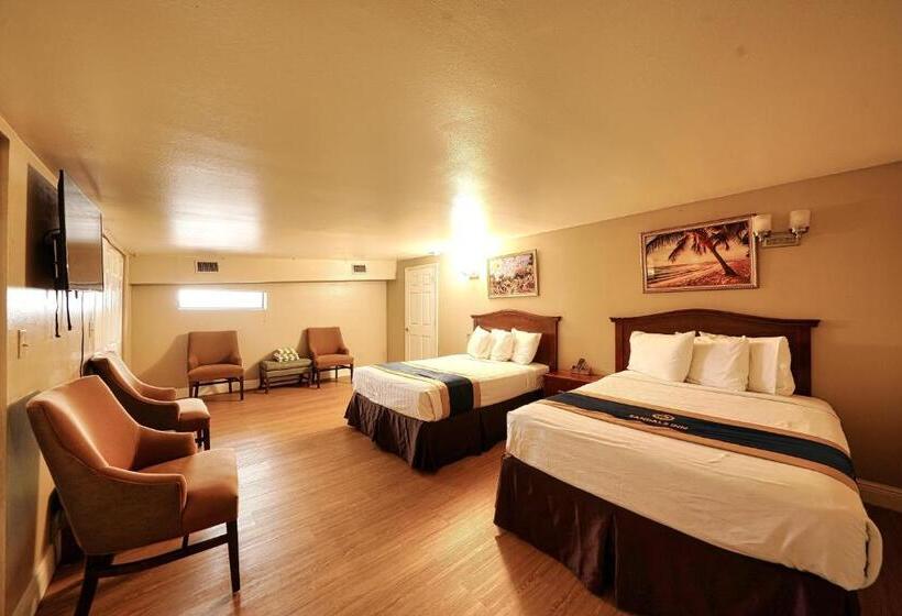 ファミリールーム, Sandals Inn