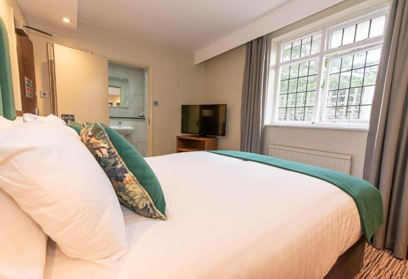 스탠다드 룸, Thatchers