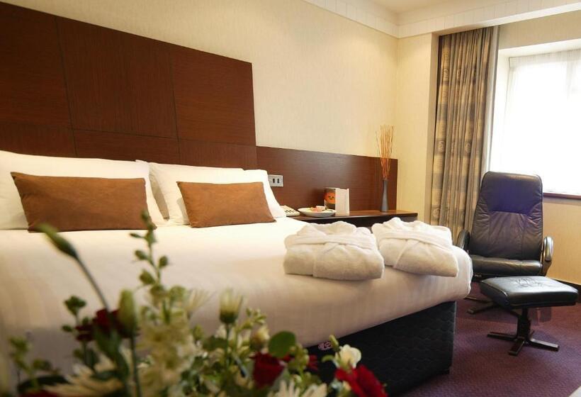 스탠다드 룸, Thatchers