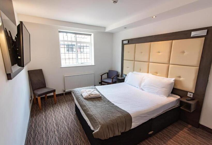 수피리어 룸, Thatchers