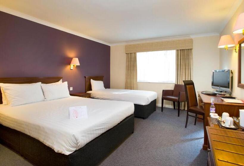 스탠다드 룸, Thatchers