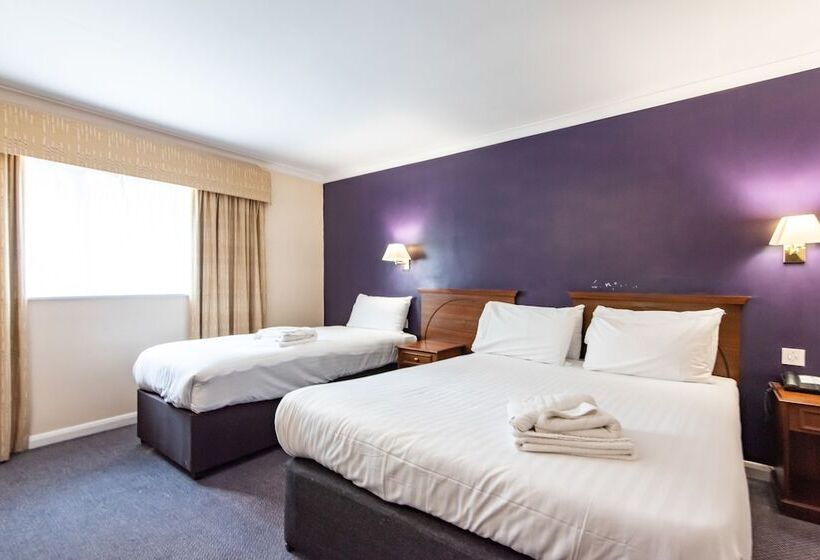 패밀리 룸, Thatchers