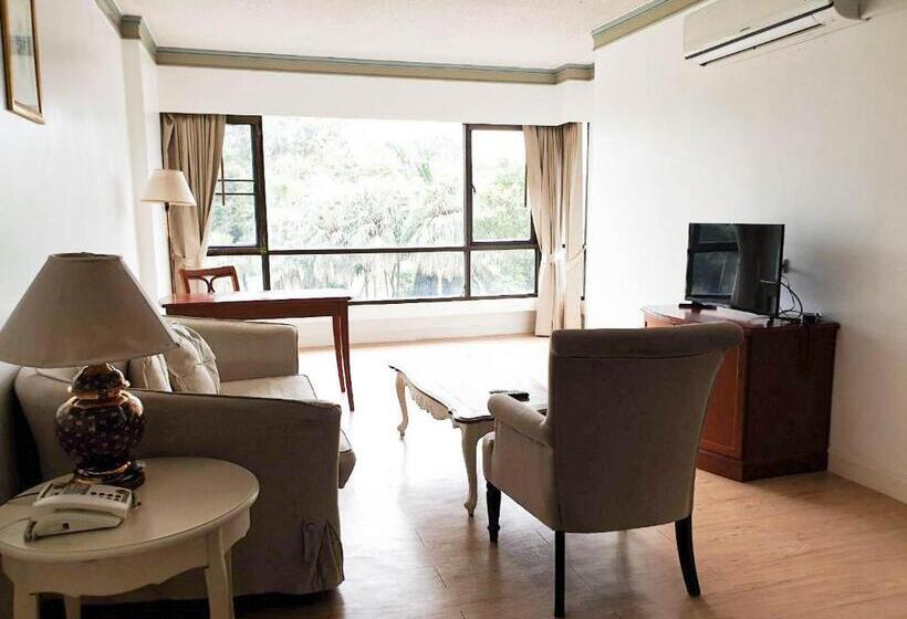 침실 2개 스위트, The Royal Gems Golf Resort