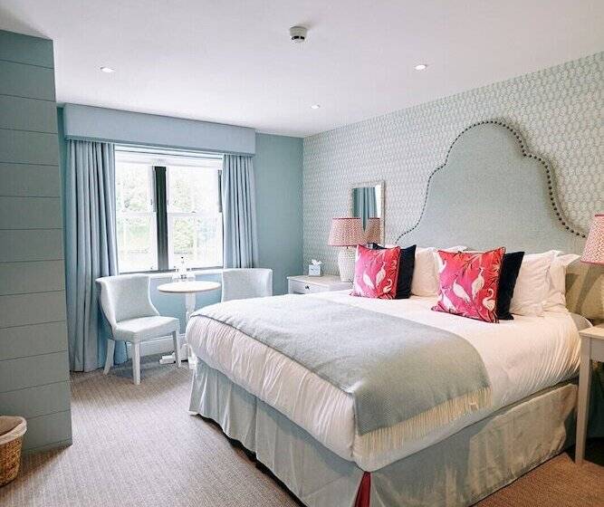 디럭스 룸, The Swan Hotel And Spa