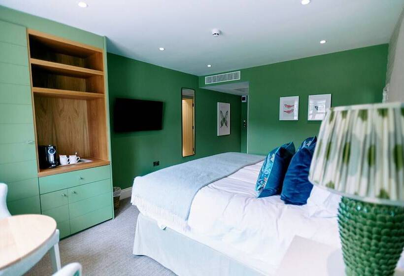 디럭스 룸, The Swan Hotel And Spa