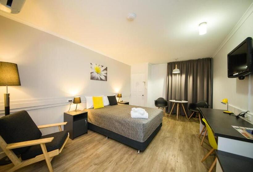 标准间, Glenmore Palms Motel