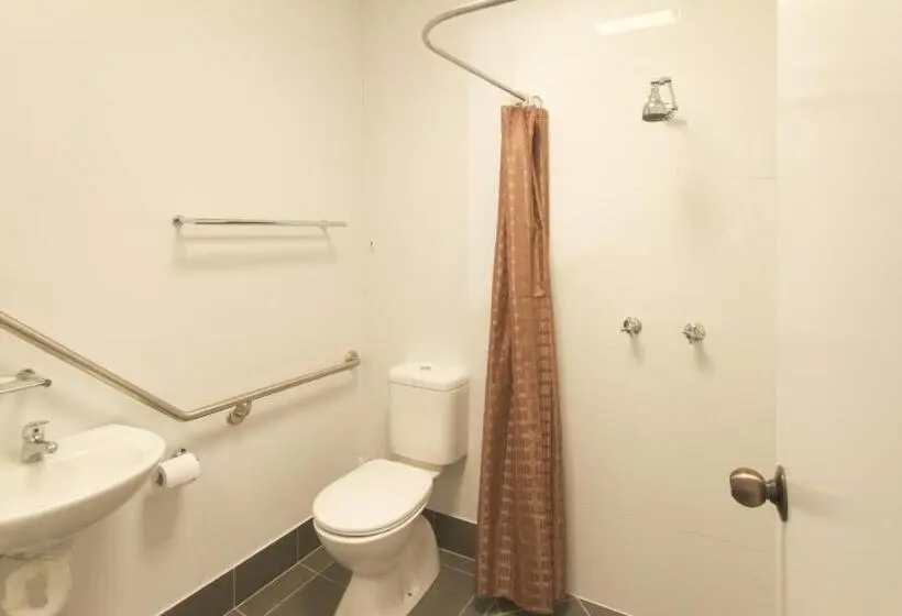 اتاق استاندارد برای معلولان, Glenmore Palms Motel